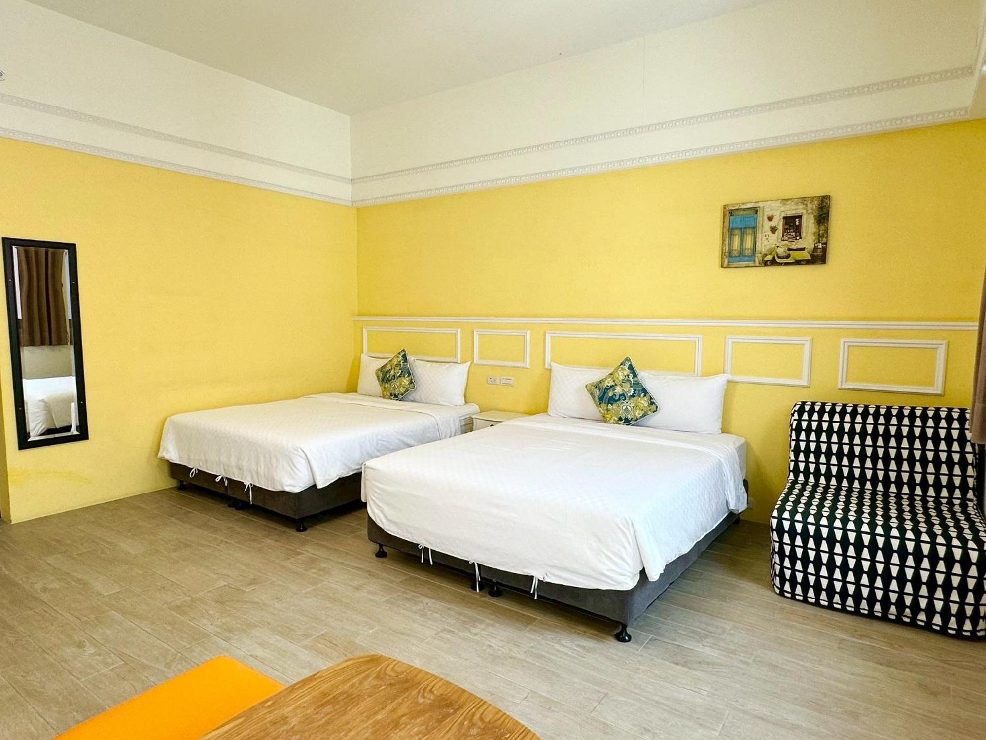 Slowly Inn Hengchun Exterior photo